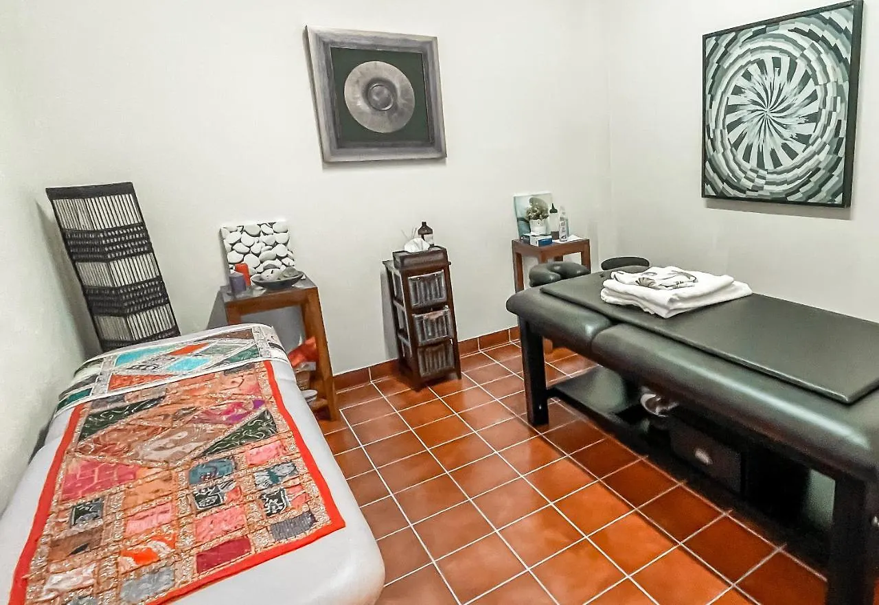 The Marbella Heights Boutique Hotel 4*,